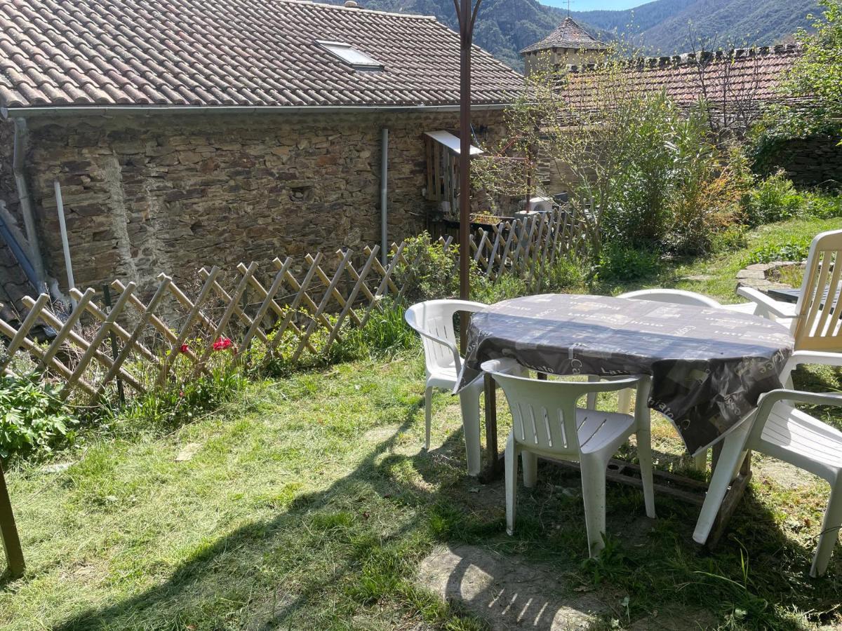 Charmant Petit Gite Au Coeur De L'Ardeche Saint-Melany Eksteriør bilde